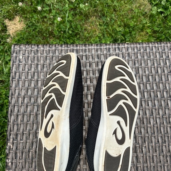 OluKai Black Sneakers with Breathable Mesh and Slip-On Design - Picture 6 of 6